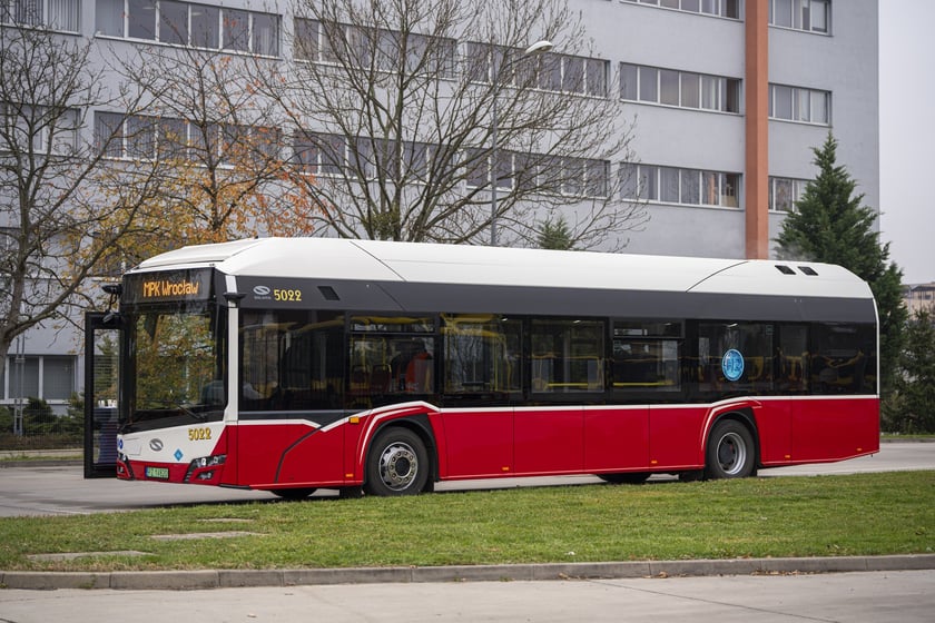 Solaris Urbino 12 hydrogen w zajezdni MPK Wrocław